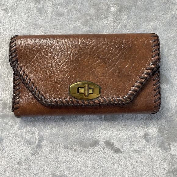 Vintage Handbags - Vintage Leather Wallet Brown Trifold Clutch Billfold Woven Hem VTG